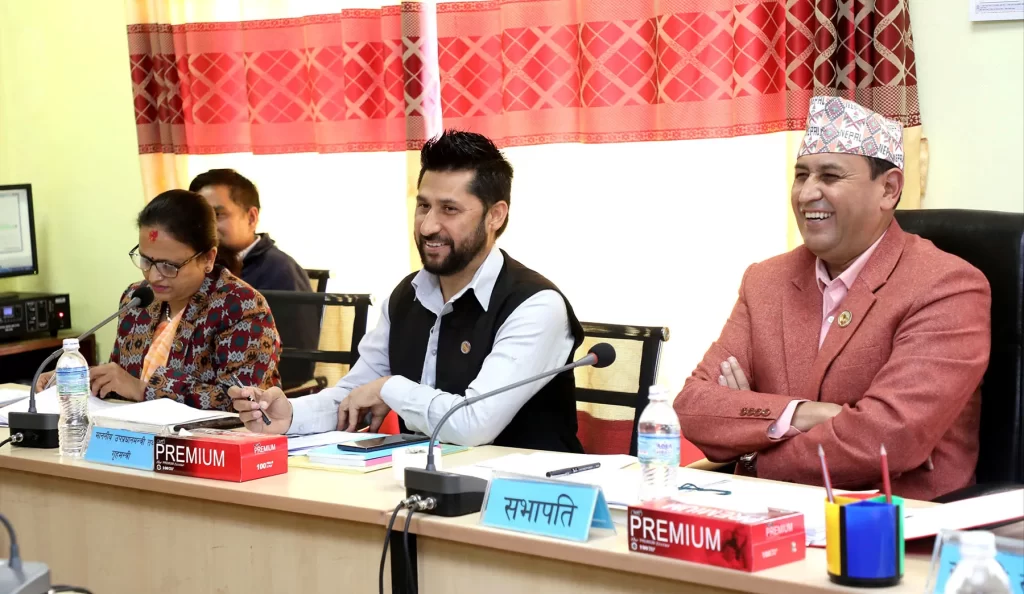 गृहमन्त्रीको तर्क- संवैधानिक परिषद्का निर्णय सर्वसम्मतिले गर्ने व्यवस्था गर्नुपर्छ