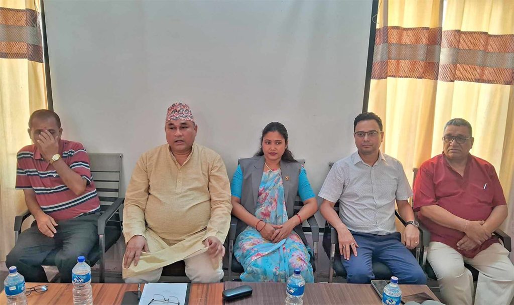 सुदूरपश्चिममा कांग्रेसले भन्यो : नीति-कार्यक्रम अनुसारकै बजेट आए पारित हुन दिनौं