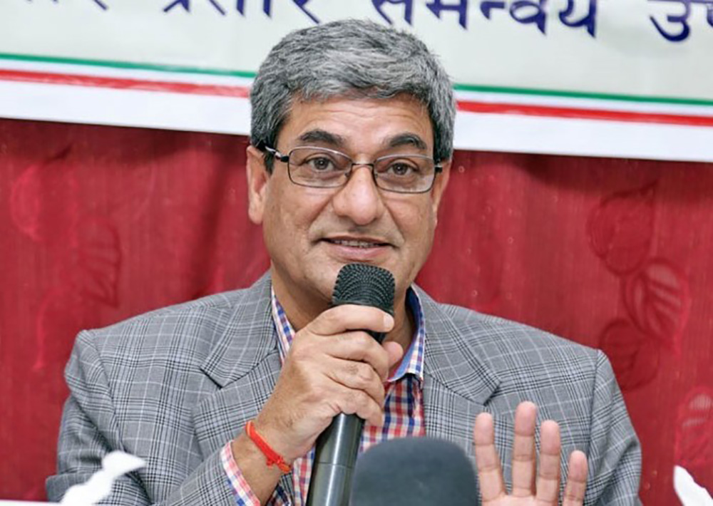 सरकारमा काँग्रेस–एमालेबीच कुनै समस्या छैनः गृहमन्त्री लेखक