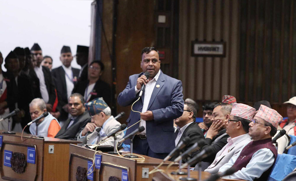 विद्युतीय गाडी आयात : साइमेक्स इंकसँग सरकारी हिमचिमको आरोप