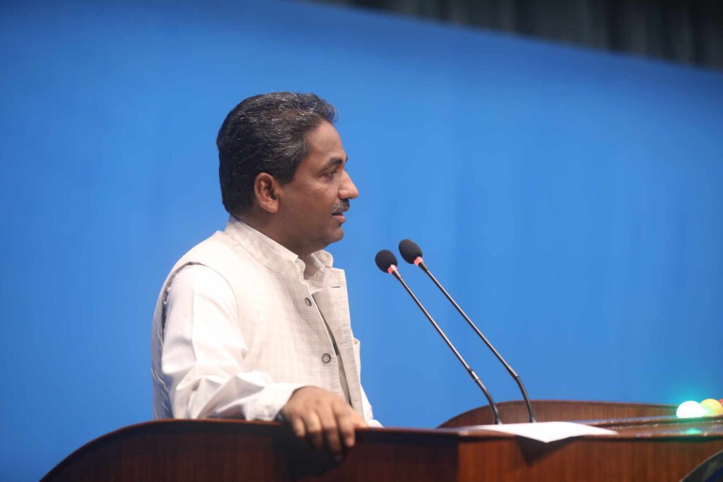 नैतिकताको आधारमा प्रधानमन्त्री पदमा बसिरहन मिल्दैनः प्रभु साह