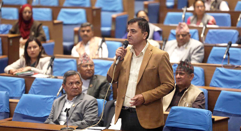 बाढी पहिरोको चपेटामा परेको ताप्लेजुङमा उद्धार र राहतको व्यवस्था गर्न योगेश भट्टराईको माग