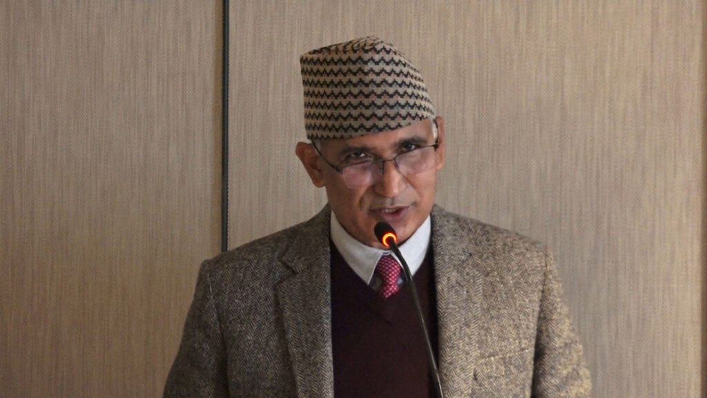 सरकारी कर्मचारीले सेवाग्राहीलाई गर्ने व्यवहार सुधार्नुपर्छ : उपप्रधानमन्त्री पौडेल