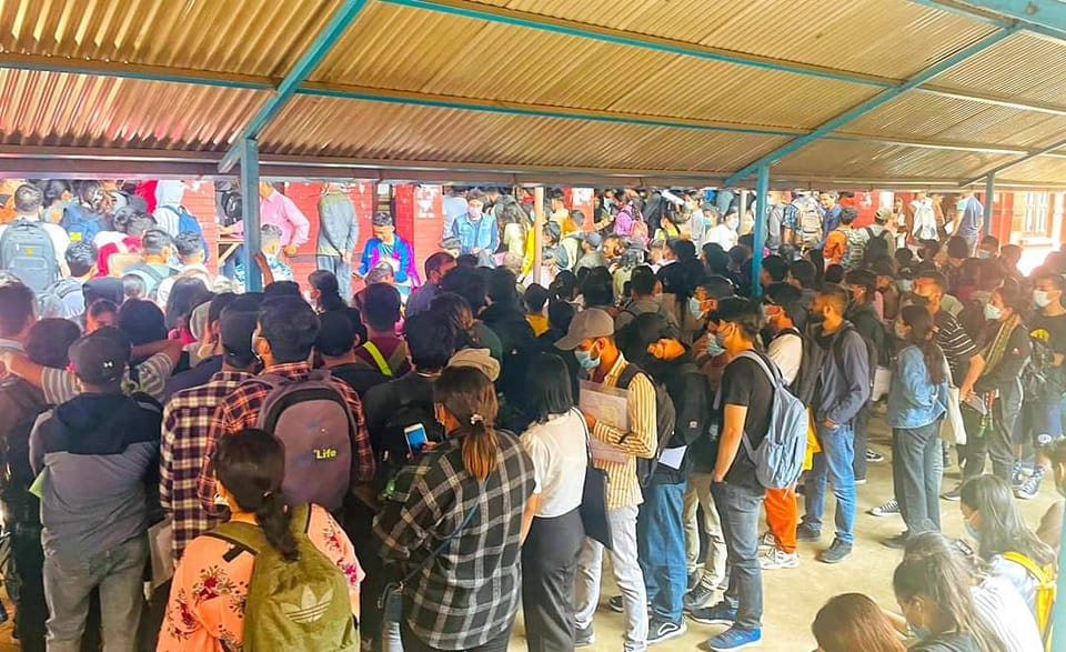 विदेशमा पढ्न एक लाख १२ हजार भन्दा बढी विद्यार्थीले लिए एनओसी