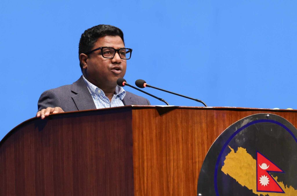 बेचन झा प्रकाउ परेपछि राजनीतिक चलखेल भयो : प्रमुख सचेतक परियार