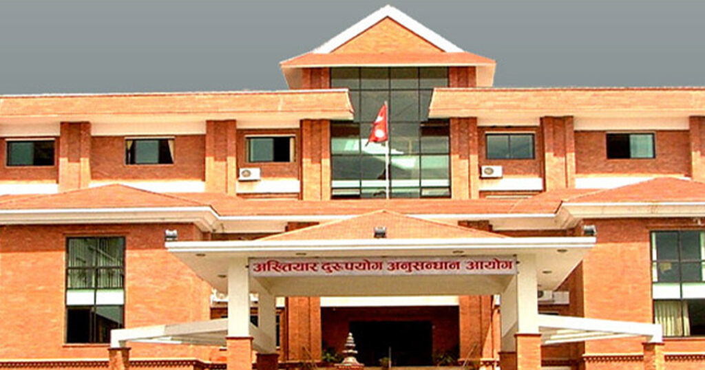 नवराजपुरका तत्कालीन प्रशासकीय अधिकृतविरुद्ध भ्रष्टाचार मुद्दा