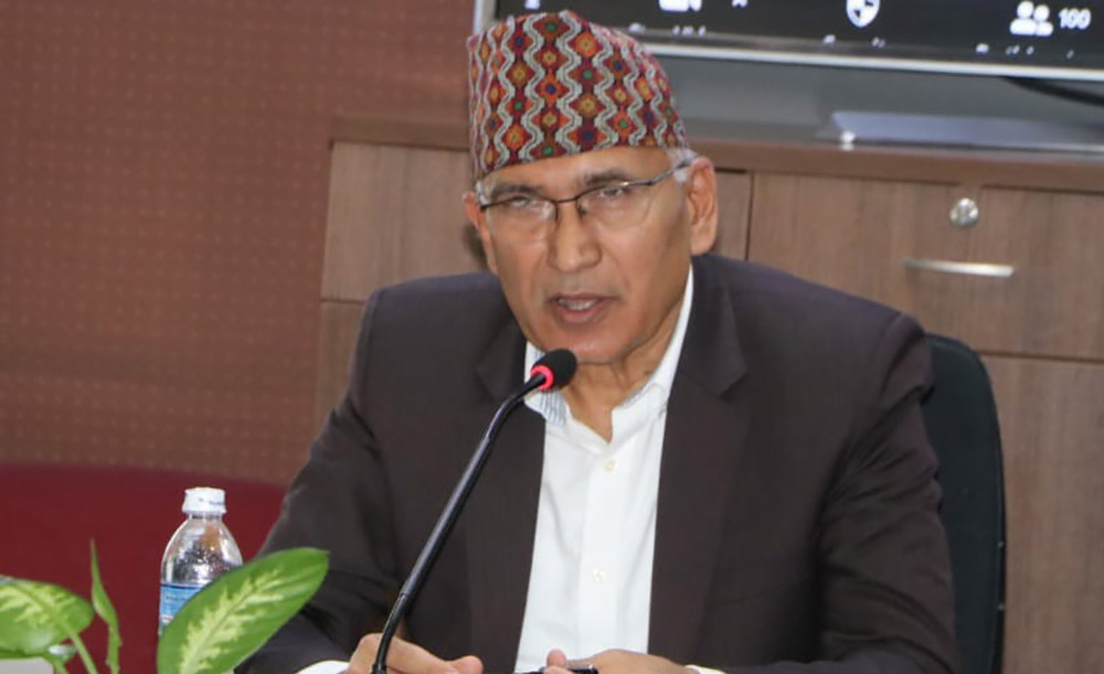 राजस्व संकलनको लक्ष्य पूरा हुने गरी काम गर्न अर्थमन्त्रीको निर्देशन