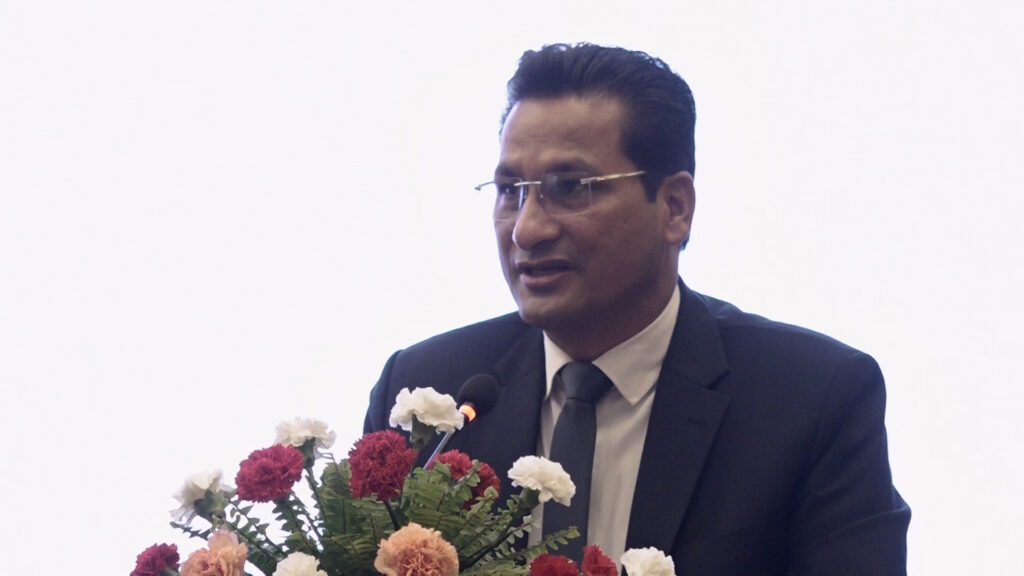 जलस्रोतको स्वामित्व र अधिकार नेपालमै निहित छ : मन्त्री बस्नेत