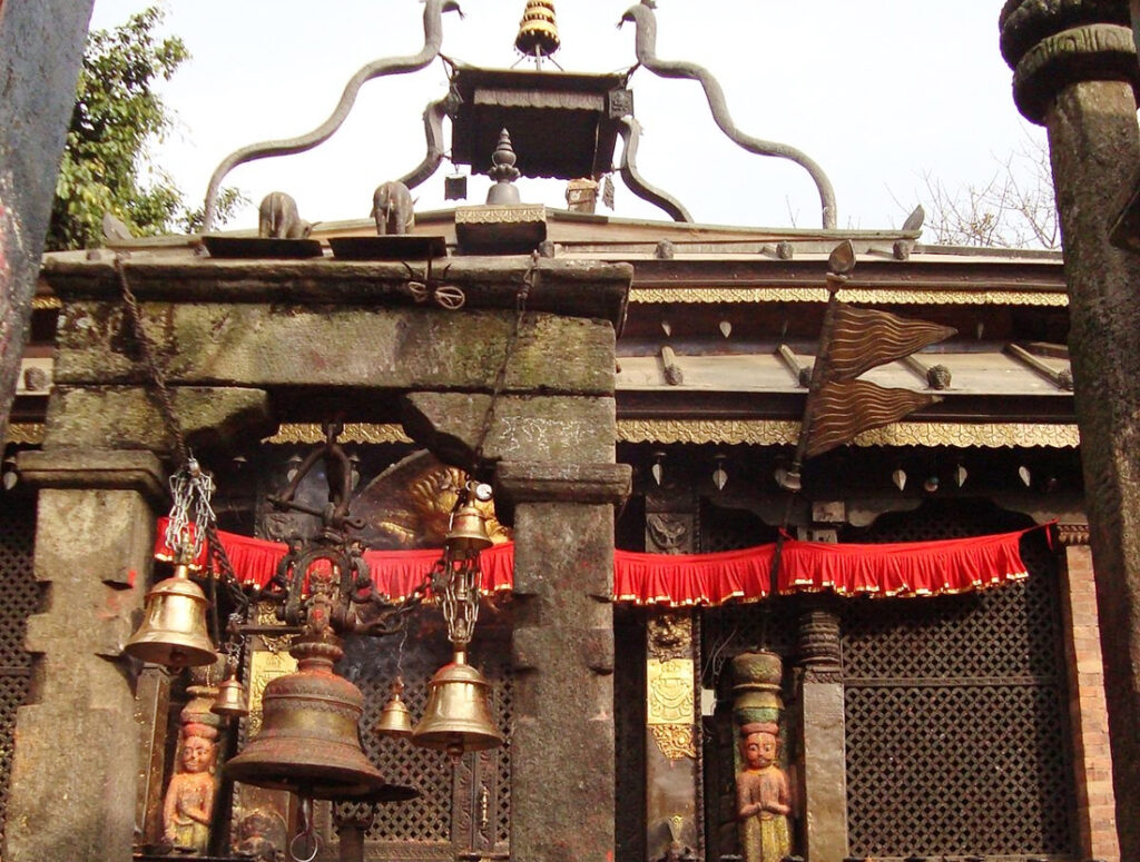 दोलखाको भीमेश्वर मन्दिरमा राष्ट्रपतिको क्षमा पूजा