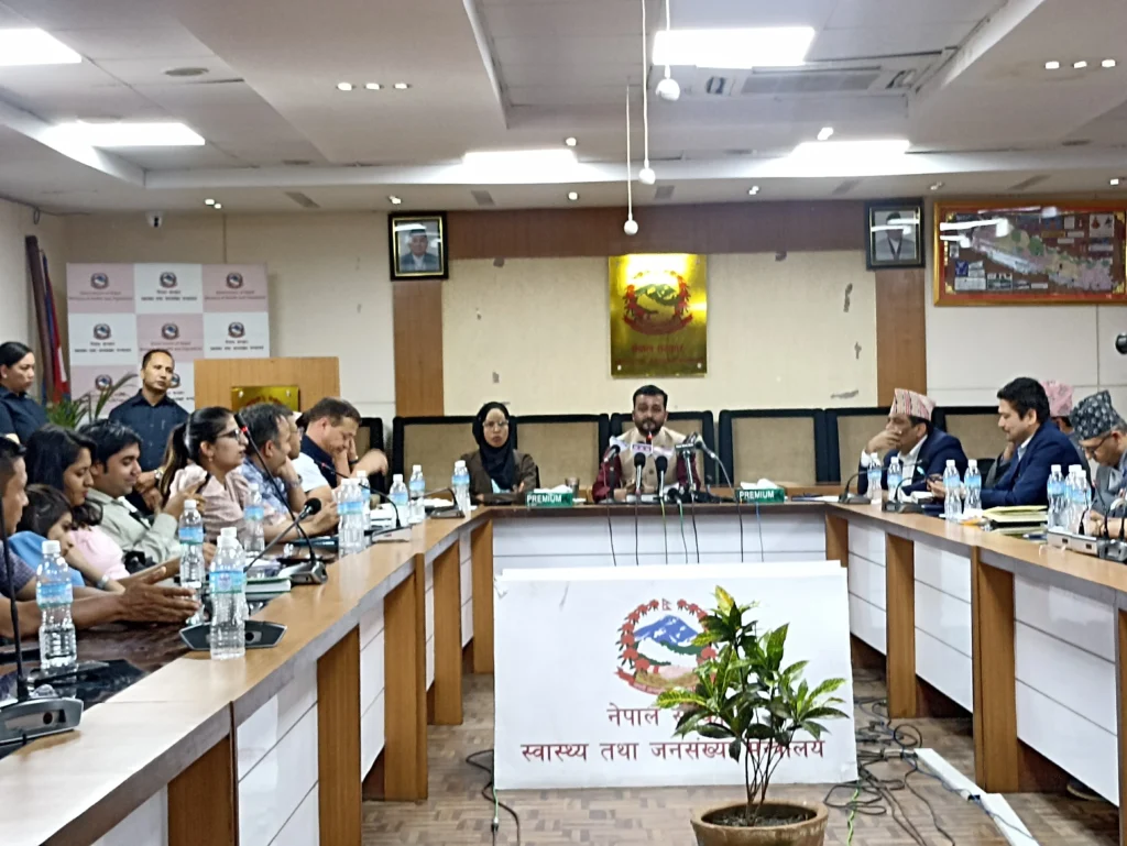 ६० हजार स्वास्थ्य जनशक्ति पदपूर्ति गर्छु : मन्त्री यादव