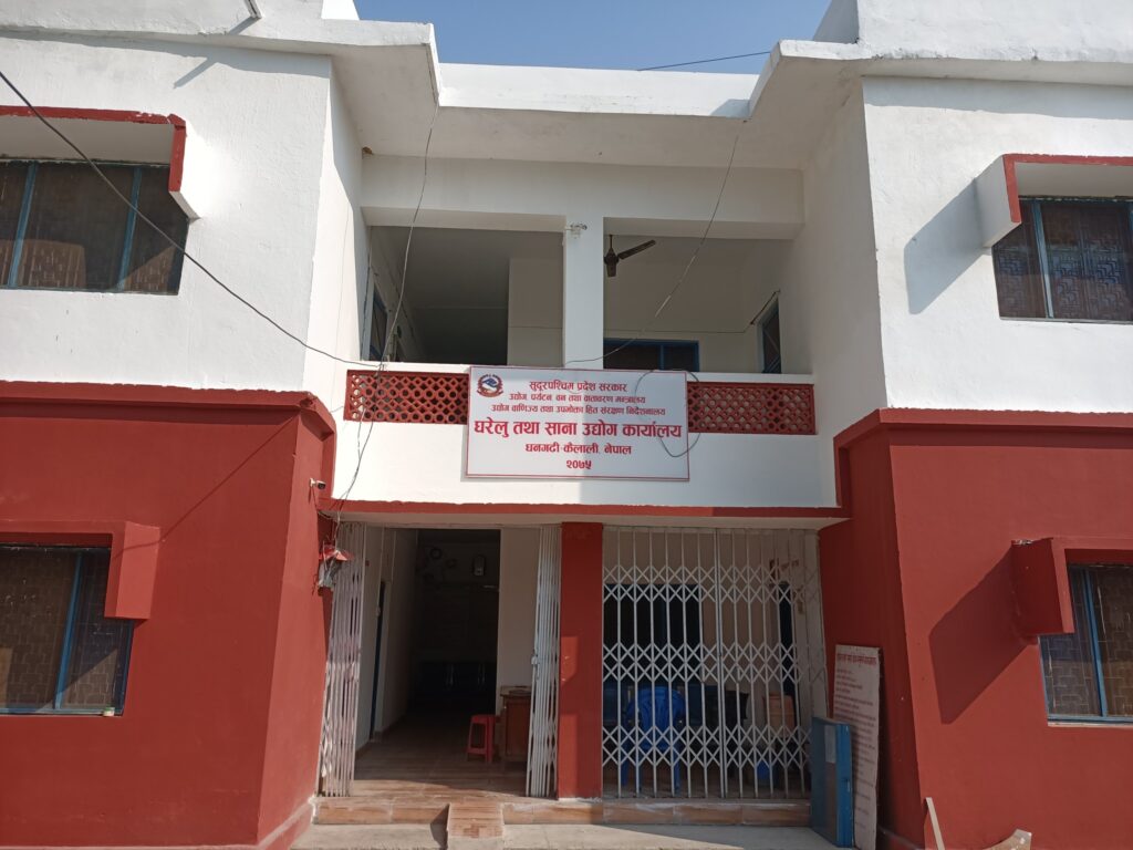 कैलालीमा दुई सय ८९ उद्योग बन्द