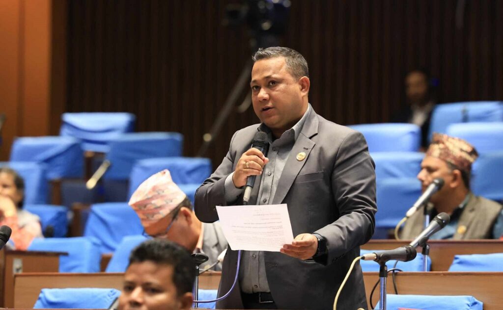 क्यानले नियमन र व्यापार आफैँ गर्दा नेपालको उडान सुरक्षा कमजोर बन्यो : सांसद खनाल