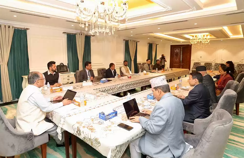 मन्त्रिपरिषदमा प्रधानमन्त्रीको ब्रिफिङ- सरकारले राजीनामा पनि दिँदैन, ३० दिन पनि काट्दैन