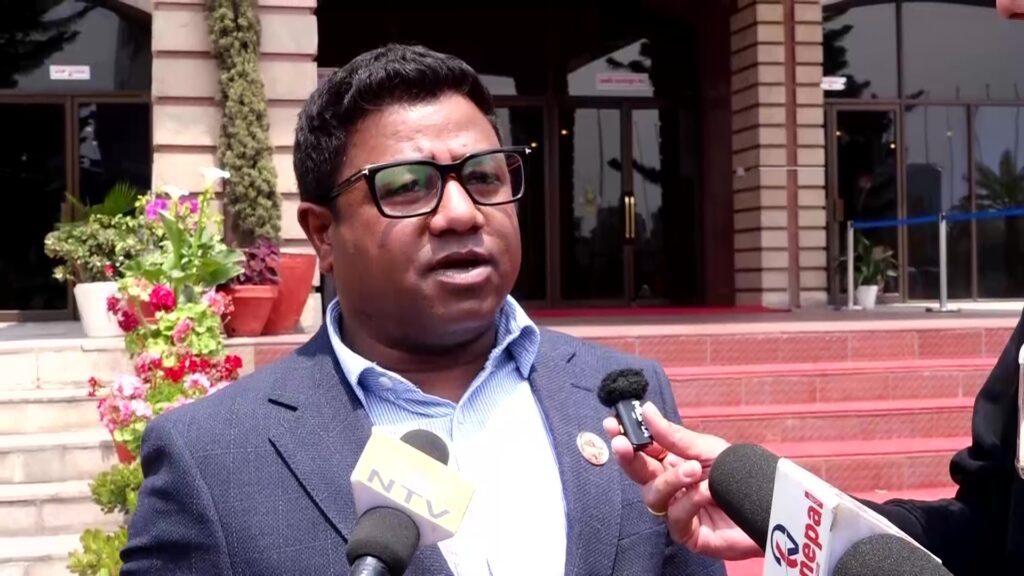 जलनसम्बन्धी विधेयक दर्ता गराउँदै रास्वपा