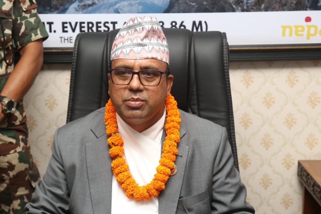 मन्त्रिपरिषद्को मर्यादाक्रम हेरफेर हुँदा पर्यटनमन्त्री पाण्डे बढुवा