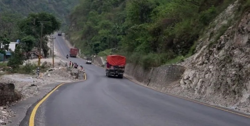 अवरुद्ध पृथ्वीराजमार्ग खुल्यो