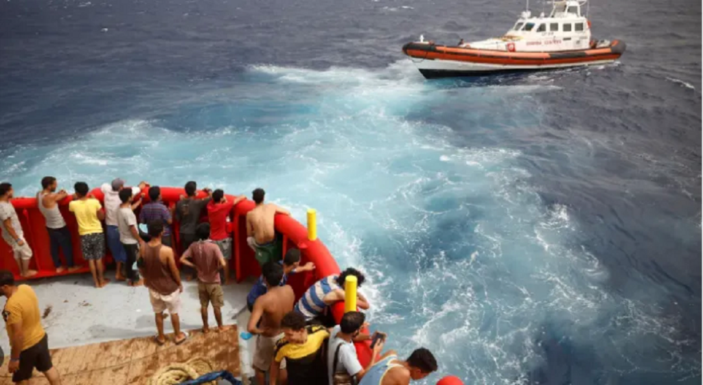 स्पेनमा डुङ्गा दुर्घटना हुँदा नौ जनाको मृत्यु, ४८ बेपत्ता