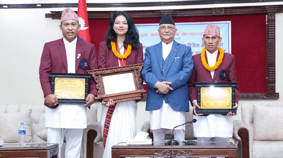 पारा ओलम्पिक विजेता पलेसालाई ६५ लाखसहित सरकारले गर्याे सम्मान