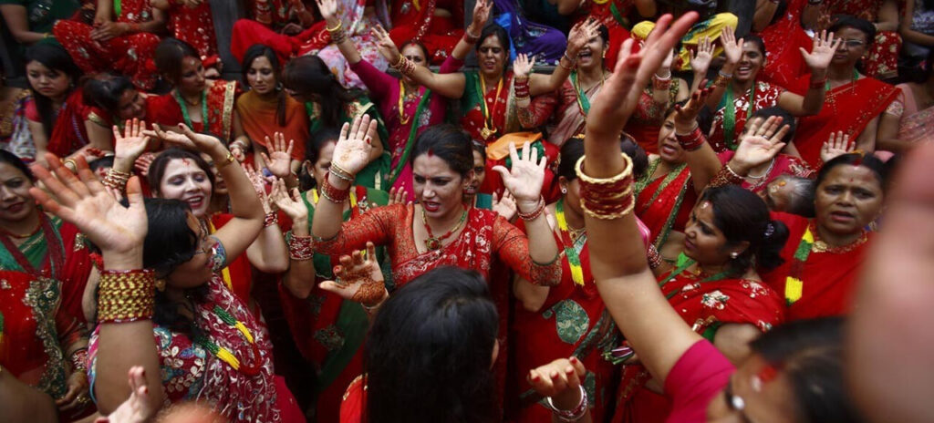 हरितालिका तीजः नागेश्वर महादेव मन्दिरमा दर्शनार्थीको घुईंचो