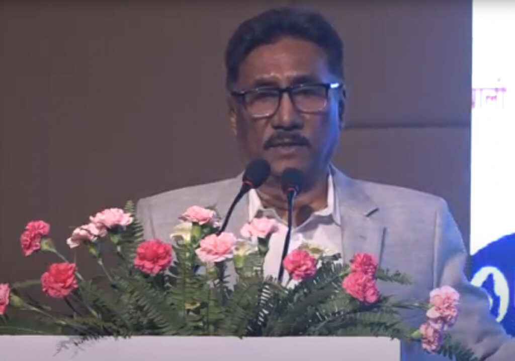 वर्षेनी ५ लाख रोजगारीको अवसर सिर्जना गरौँ,विदेशिनुपर्ने बाध्यता हटाऔँ : श्रम मन्त्री भण्डारी