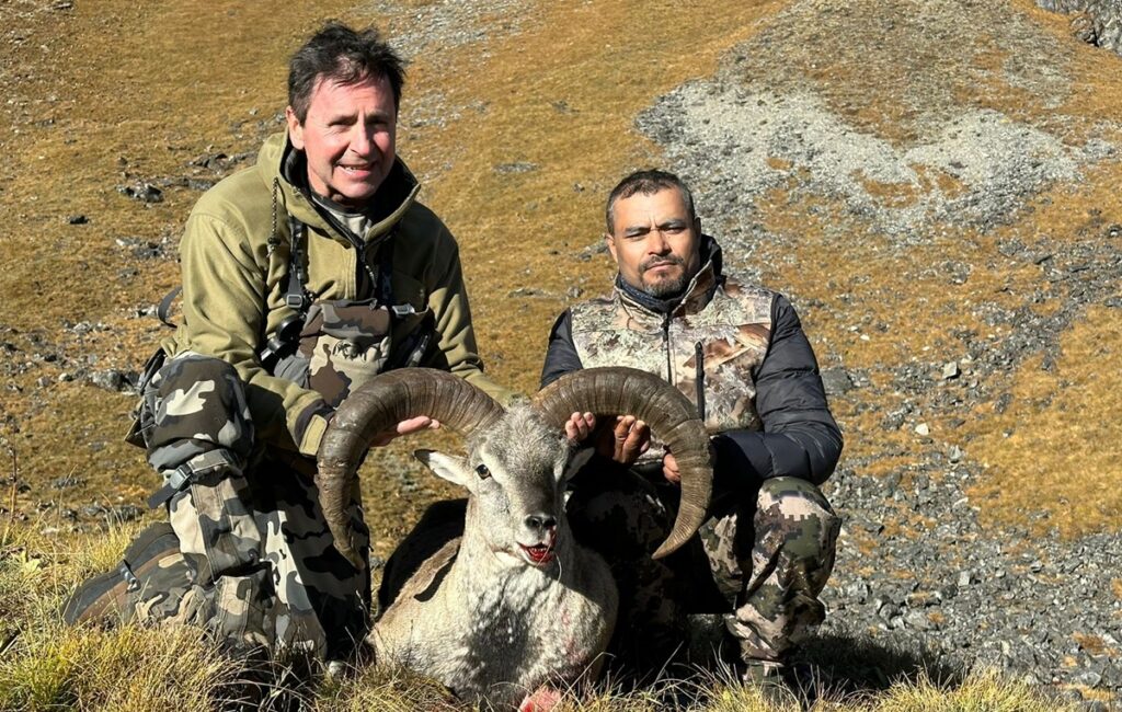 ढोरपाटनमा सिकारका लागि पहिलो याम सुरु