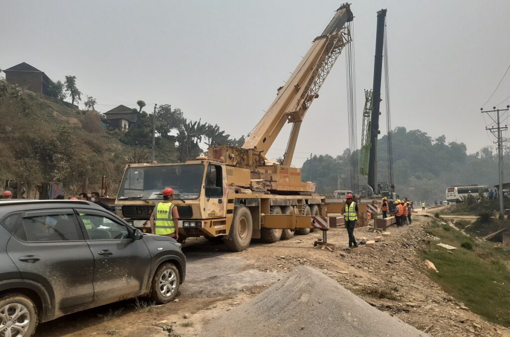 आजदेखि पृथ्वीराजमार्ग दैनिक साढे चार घण्टा बन्द