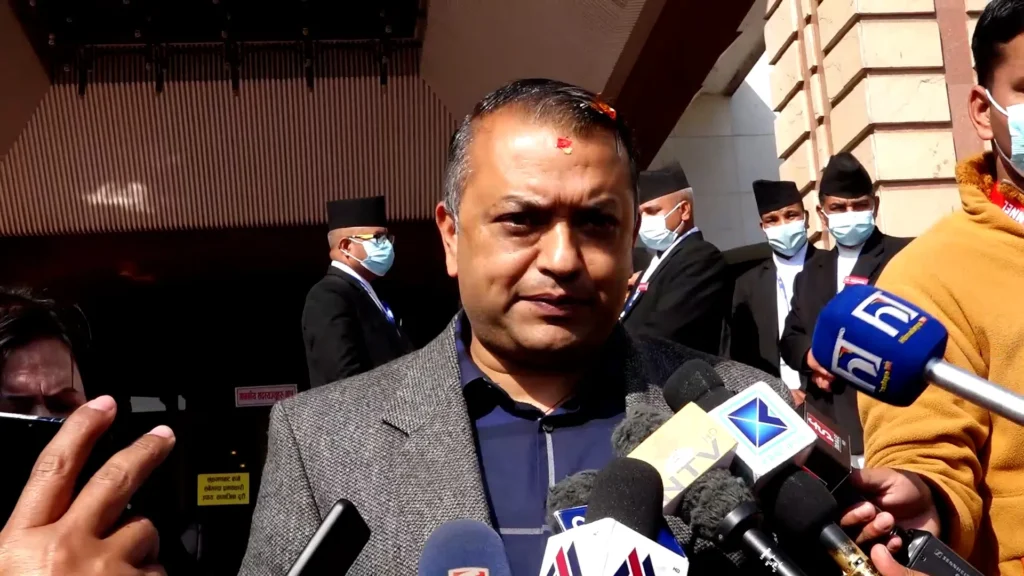 जलविद्युतमा निजी क्षेत्रलाई संकुचित हुनेगरी विधेयक ल्याउन हुँदैन ; गगन थापा