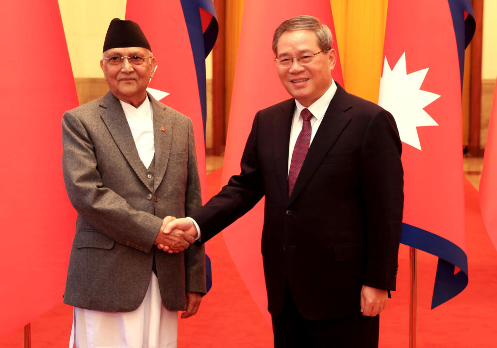 प्रधानमन्त्री ओलीलाई चिनियाँ समकक्षी छ्याङ्द्वारा स्वागत