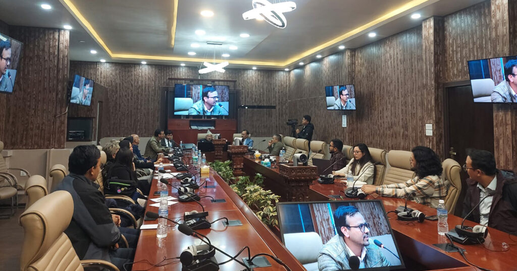 प्रकाश प्रदूषण नियन्त्रण गर्न बहुआयामिक दृष्टिकोण आवश्यकः विज्ञ