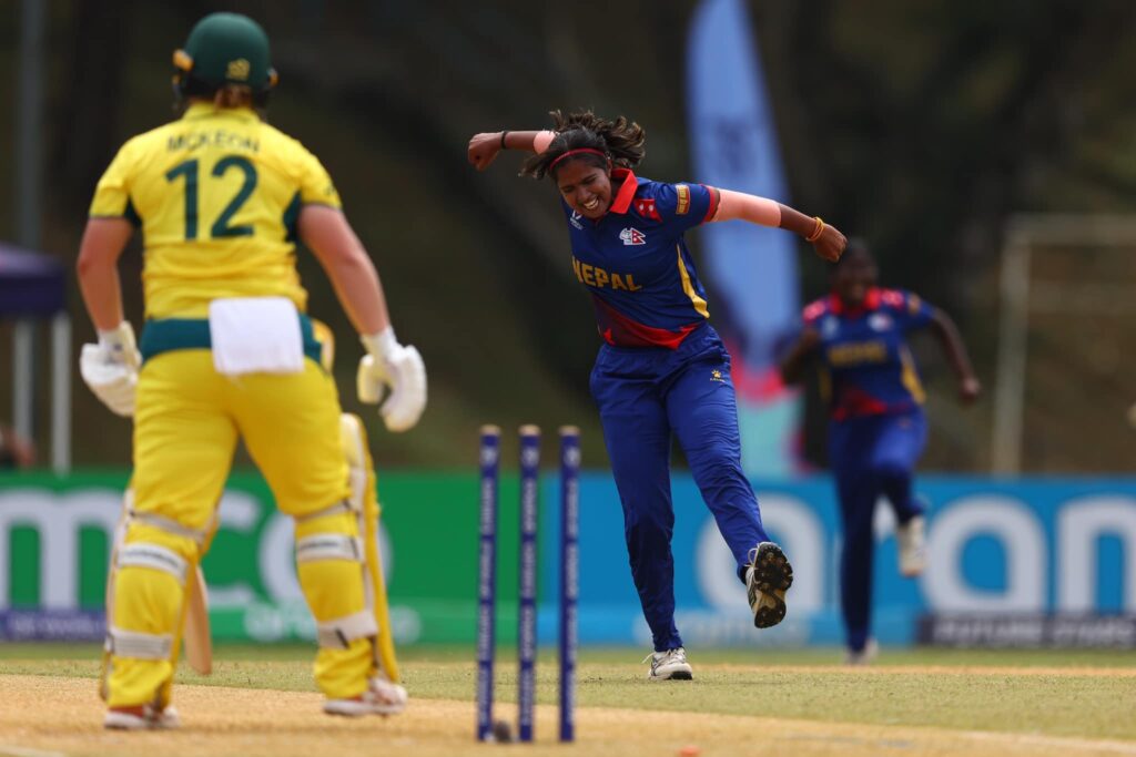 अष्ट्रेलियाले नेपाललाई दियो १४० रनको लक्ष्य