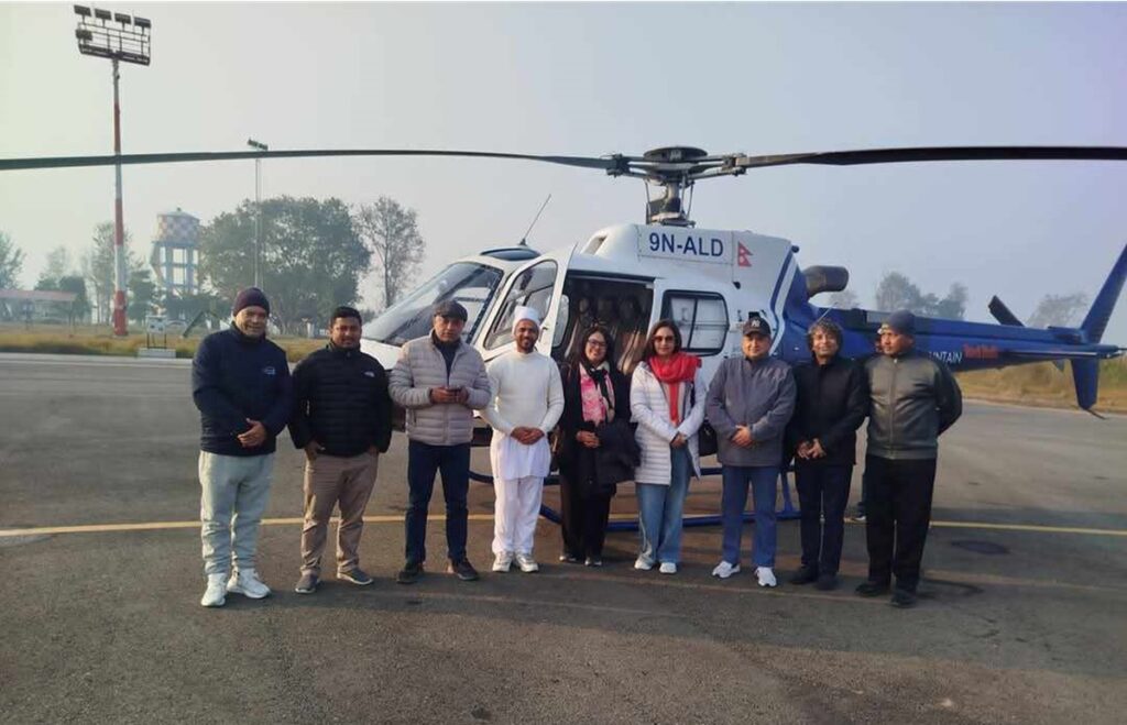 कांग्रेस महामन्त्री थापा सुदूरपश्चिमका धार्मिक पीठहरूको भ्रमणमा