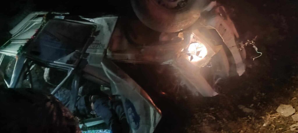 जीप दुर्घटना हुँदा एकै परिवारका तीनसहित चार जनाको मृत्यु