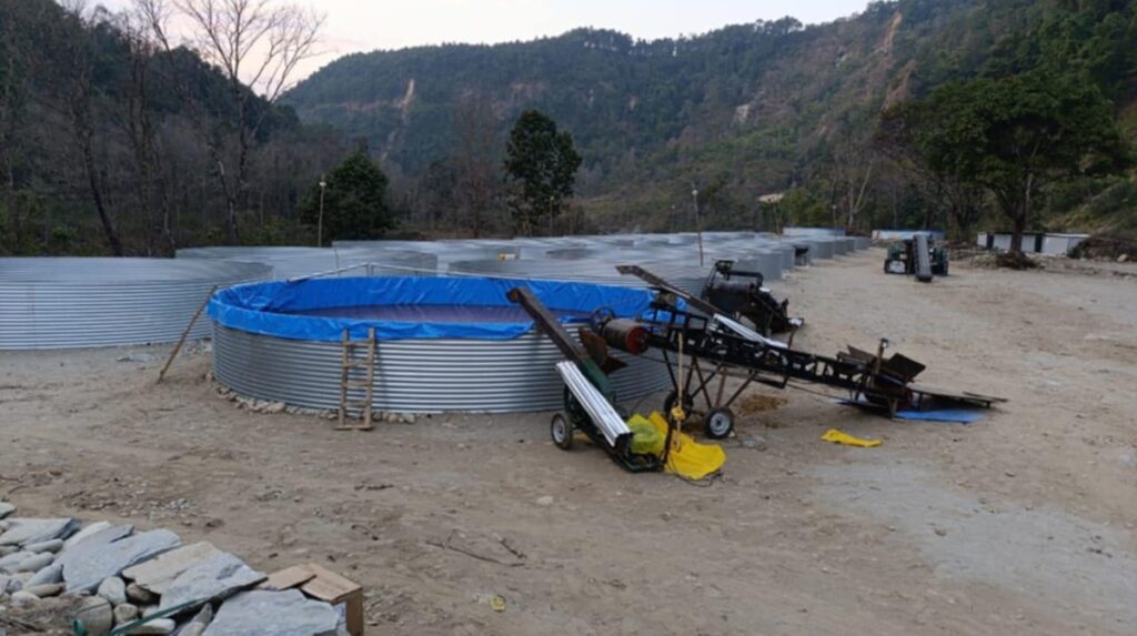 पर्वतमा चुत्रो प्रशोधन उद्योग सञ्चालन