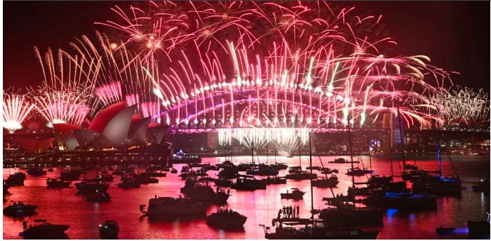 जनवरी १ः ग्रेगोरियन पात्रोअनुसार नयाँ वर्ष २०२५ लाई स्वागत