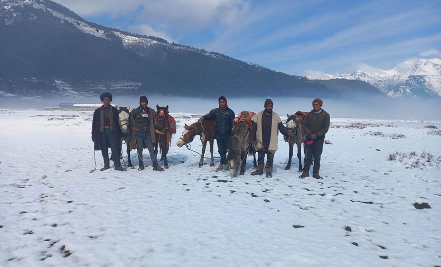 ढोरपाटनमा यो वर्ष पहिलोपटक हिमपात