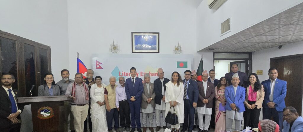 बंगलादेशमा सेना दिवस, साहित्यिक महोत्सव