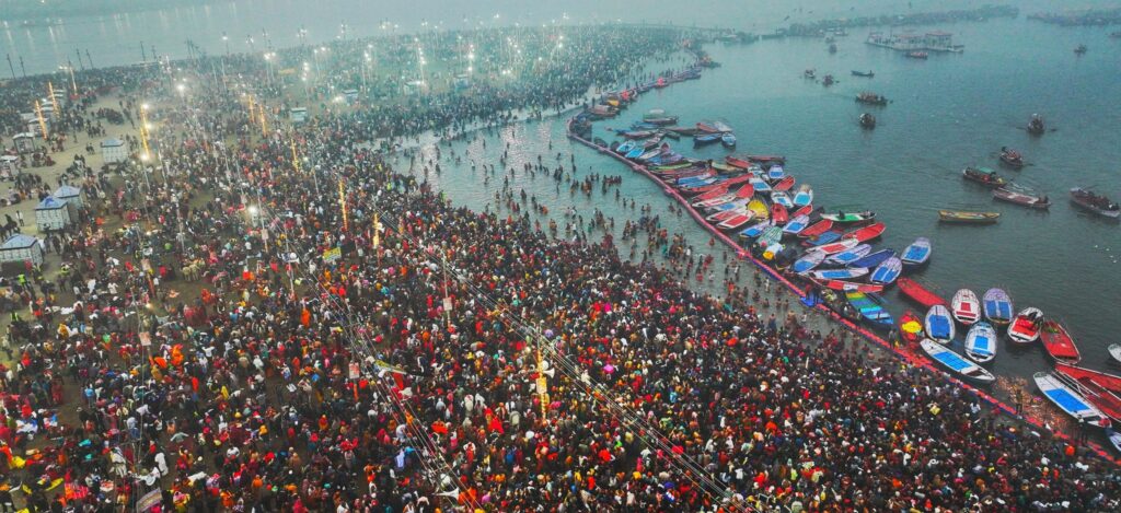 कुम्भस्नानमा ५८ करोड मानिसको सहभागिता, पानीको शुद्धताबारे विवाद