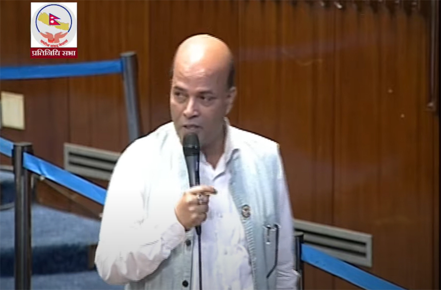 अमरेशको प्रधानमन्त्रीसँग माग ; स्वास्थ्यमन्त्रीलाई बर्खास्त गर्नुस्