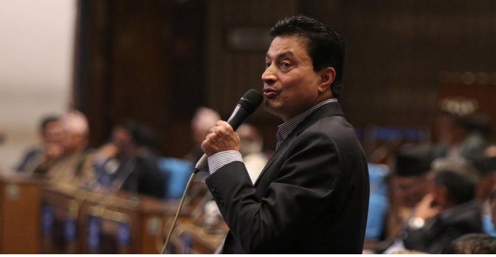 राजा फर्काउने हर्कत मृगतृष्णामात्रै : गोकर्ण विष्ट