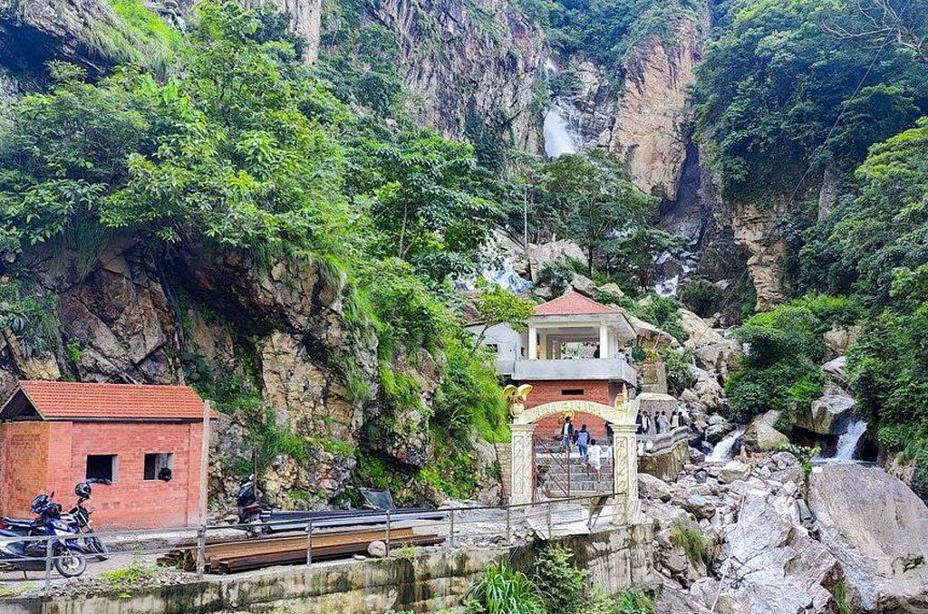 ऐनापहराबाट सात महिनामा ३० लाख आम्दानी