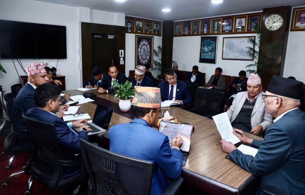 स्थानीय र प्रदेशको काम संघले गर्नु संविधानको मर्मविपरीत हुन्छ ; अर्थमन्त्री पौडेल