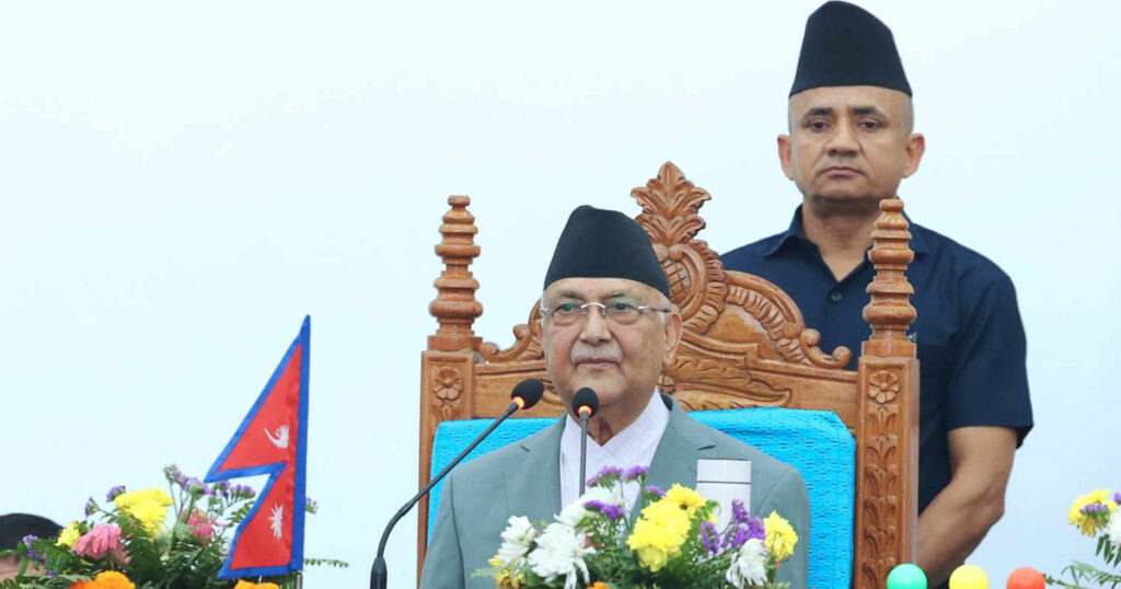 लोकतन्त्र जनताको जीवनमा आउनुपर्छ, नभए प्रणालीमा संकट आउँछ : ओली