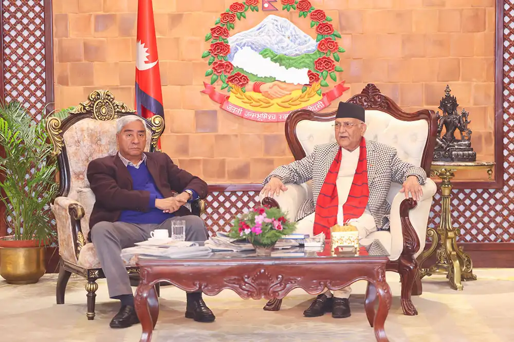 प्रधानमन्त्री ओली र कांग्रेस सभापति देउवाबीच बालुवाटारमा भेटवार्ता, सत्ता सहकार्यमा छलफल