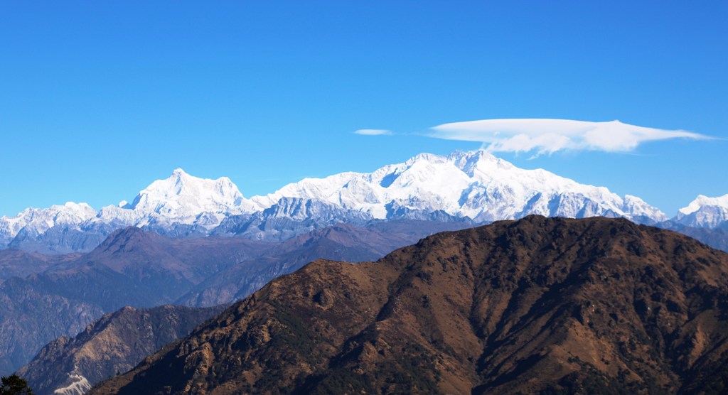 आजदेखि कञ्चनजङ्घा हीरक महोत्सव मनाइँदै