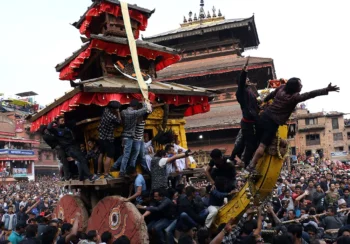 भक्तपुरमा बिस्केट जात्रा सुरु