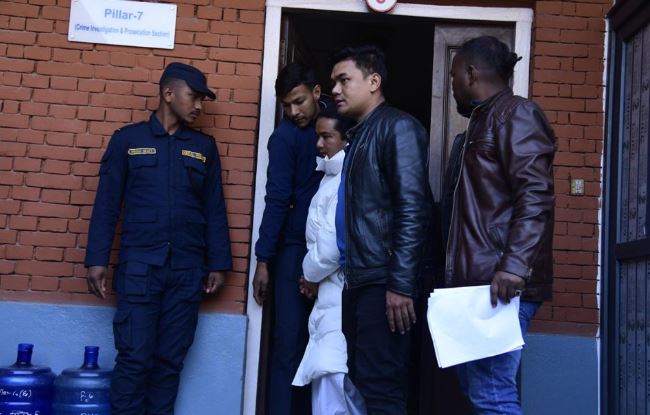 रामबहादुर बम्जनले पाए सफाइ