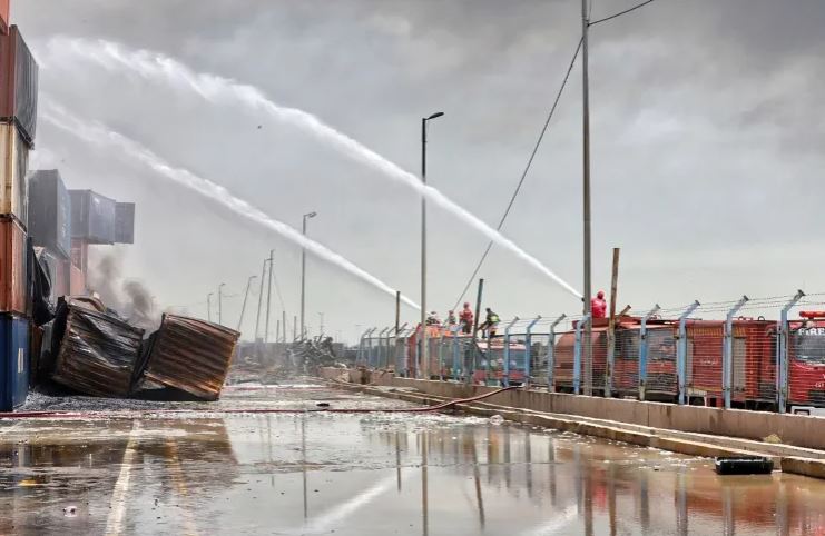 इरान बन्दरगाहमा भएको आगलागी दुई दिन पछि नियन्त्रणमा, मारिनेको संख्या ७० पुग्यो