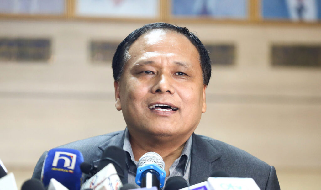 कुलमानको प्रश्न – जनतालाई उज्यालो दिनु राष्ट्रद्रोह हो ?