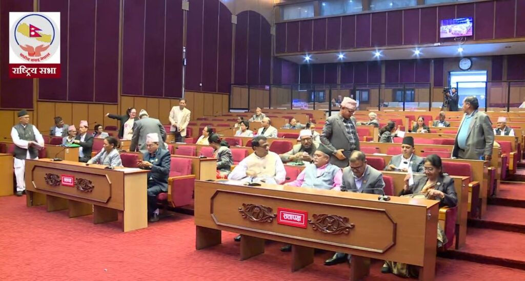 रेशम चौधरी पक्राउको विषयमा गृहमन्त्री रमेश लेखकले जवाफ दिने