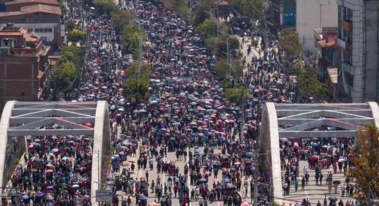 तीन दिनभित्र विद्यालय फर्किन शिक्षकलाई सर्वोच्चको आदेश